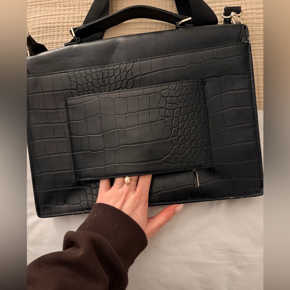 BEIS Black Croc-Embossed Laptop Bag - Picture 4 of 10